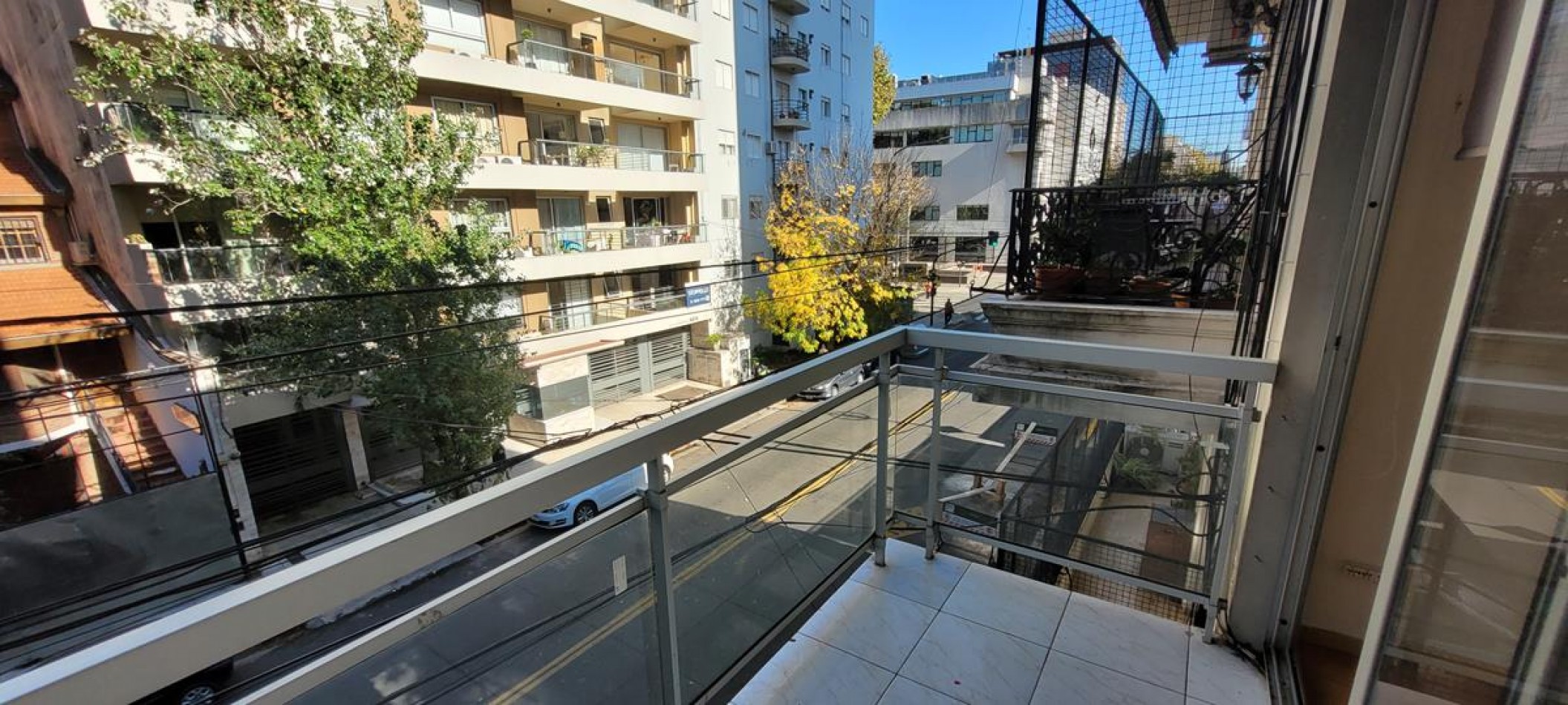 Palermo 2 Ambientes, al frente con balcon. Muy buena ubicacion 