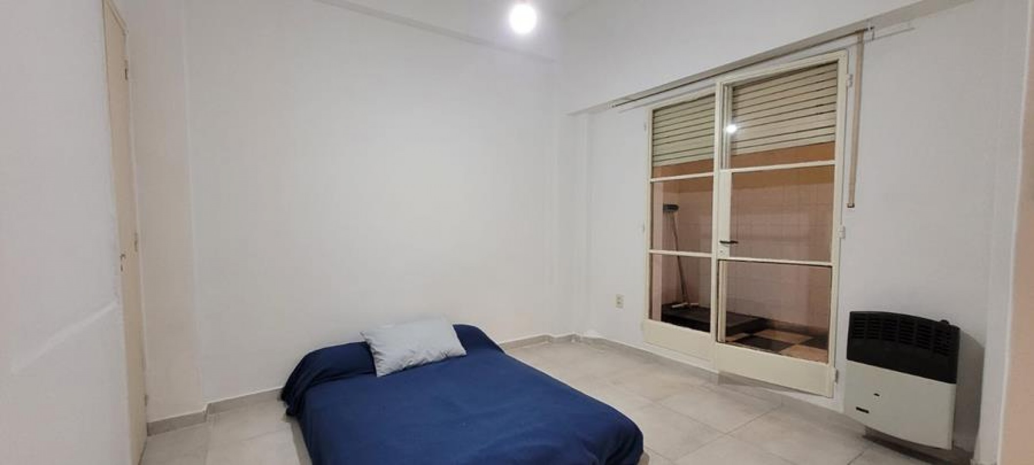 Palermo, 2 Ambientes, interno con Patio. Muy buena ubicacion sobre Av. S. Ortiz zona plaza Guadalupe