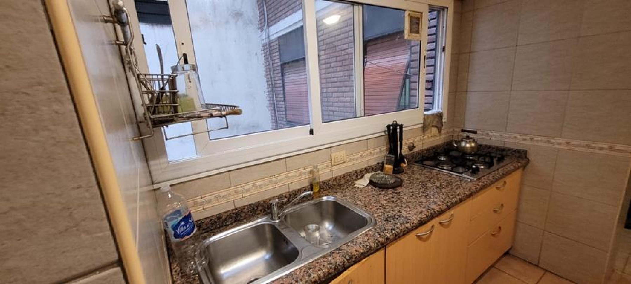 Belgrano 3 Ambientes al Frentecon balcon sobre Luis M. Campos, tambien ingreso por Av. Del Libetador. LUMINOSO. Zona plaza Barrancas de Belgrano y barrio Chino