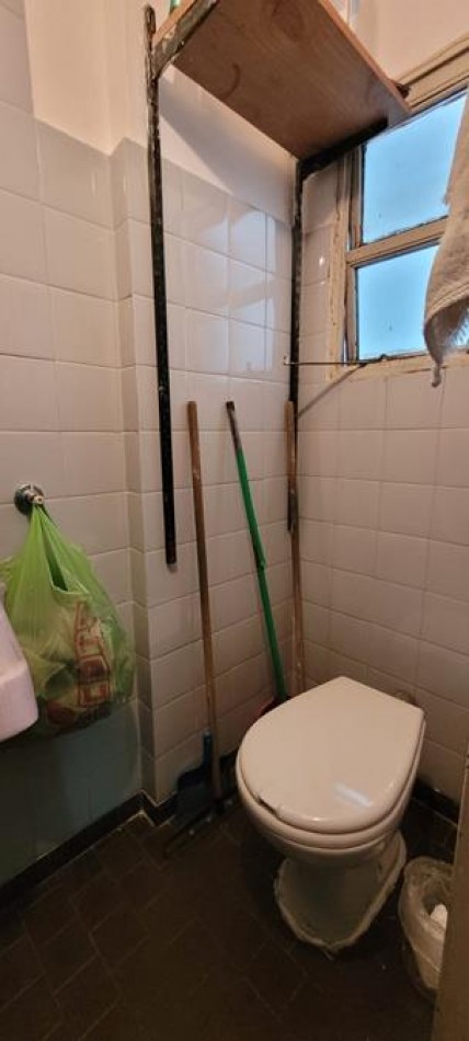 Palermo 3 Ambientes con dependencia servicio, contrafrente. LUMINOSO. Muy buena ubicacion sobre Av. S Fe esquina Av. S. Ortiz. APTO PROFESIONAL