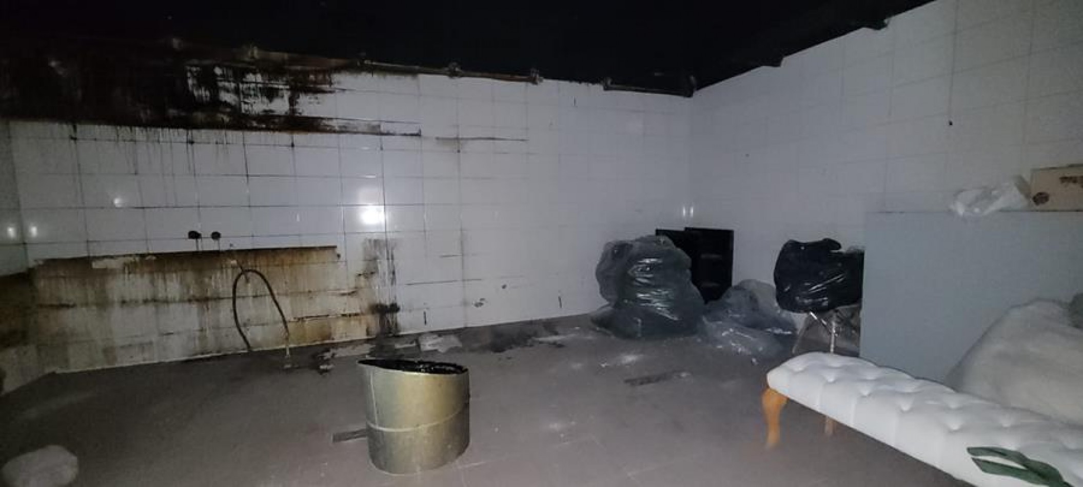 Belgrano, LOCAL COMERCIAL AL FRENTE. Sobr Av Cabildo, excelente ubicacion, deposito 