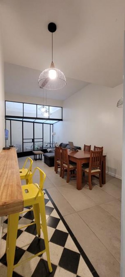 Palermo, 3 Ambientes en Planta Baja. APTO PROFESIONAL. AMOBLADO. Lumionoso. Excelente ubicacion a mts Av, Santa Fe. LInea subte D. Zona Alto Palermo.