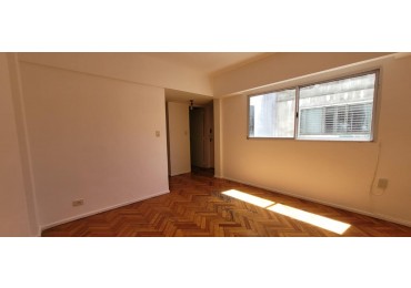 Palermo 2 Ambientes, contrafrente. Muy luminoso. A 1 cuadra Av. Santa Fe y Av. Scalabrini Ortiz.